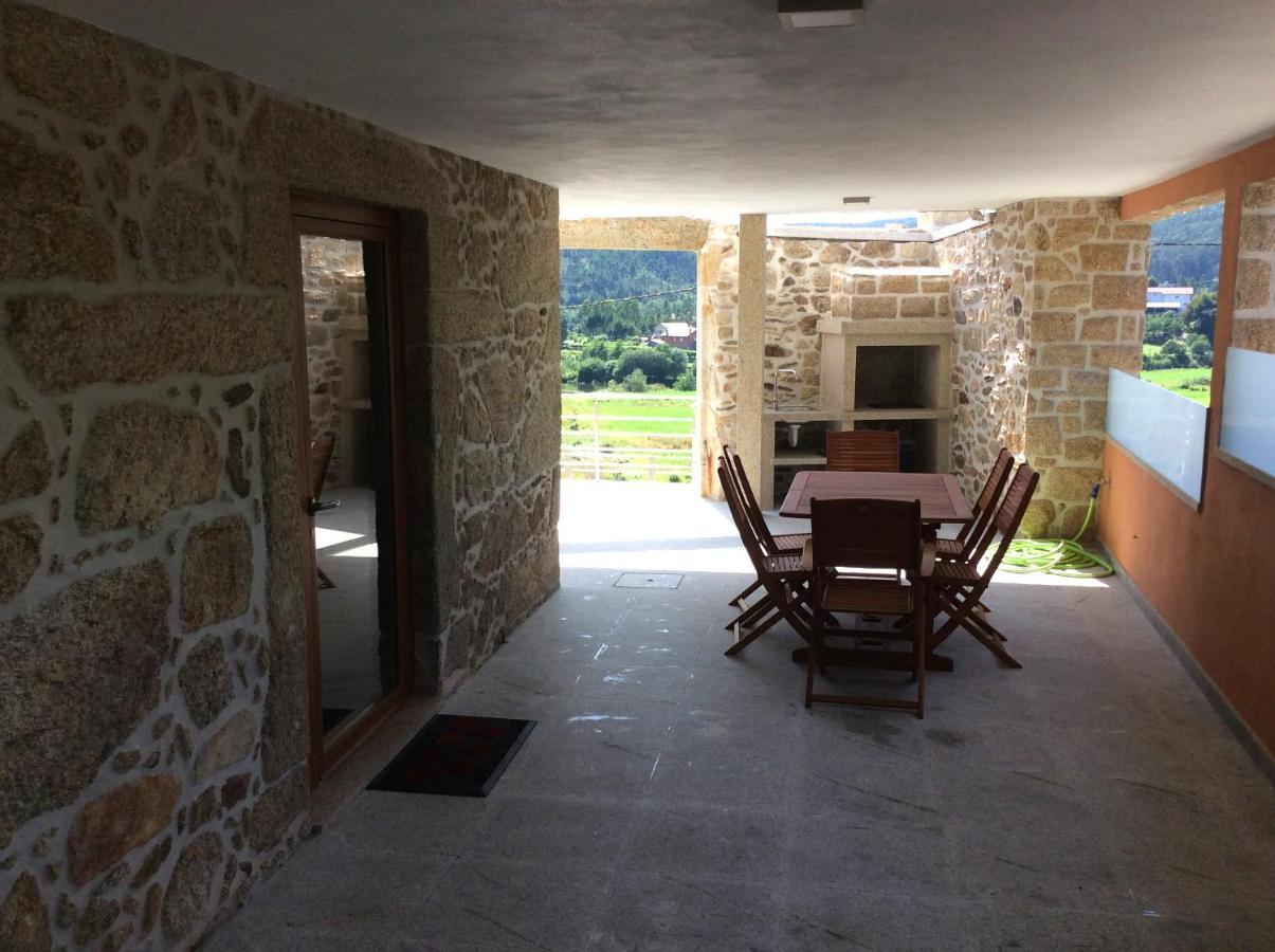 オリヴェイラ・デ・アゼメーイス Casa Do Caminho - Osselaヴィラ エクステリア 写真